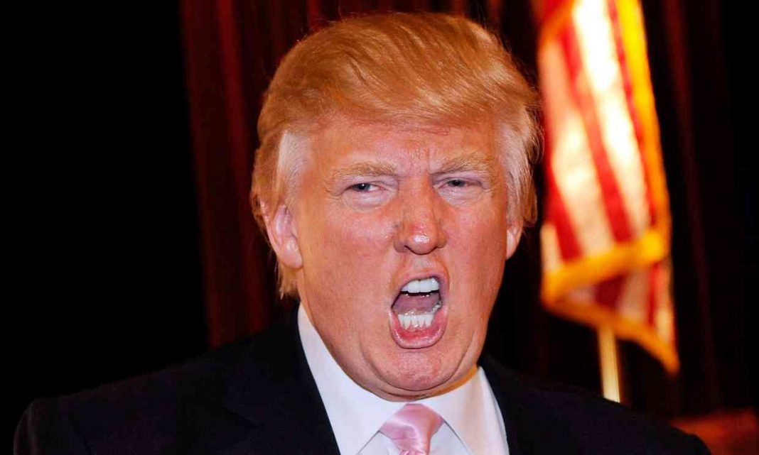 Trump on tape saying 'every racist thing ever', claims actor tom arnold