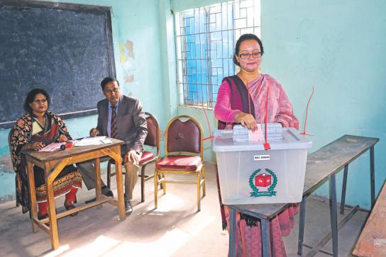 Super security : 45,000 law enforcers for 60,000 voters